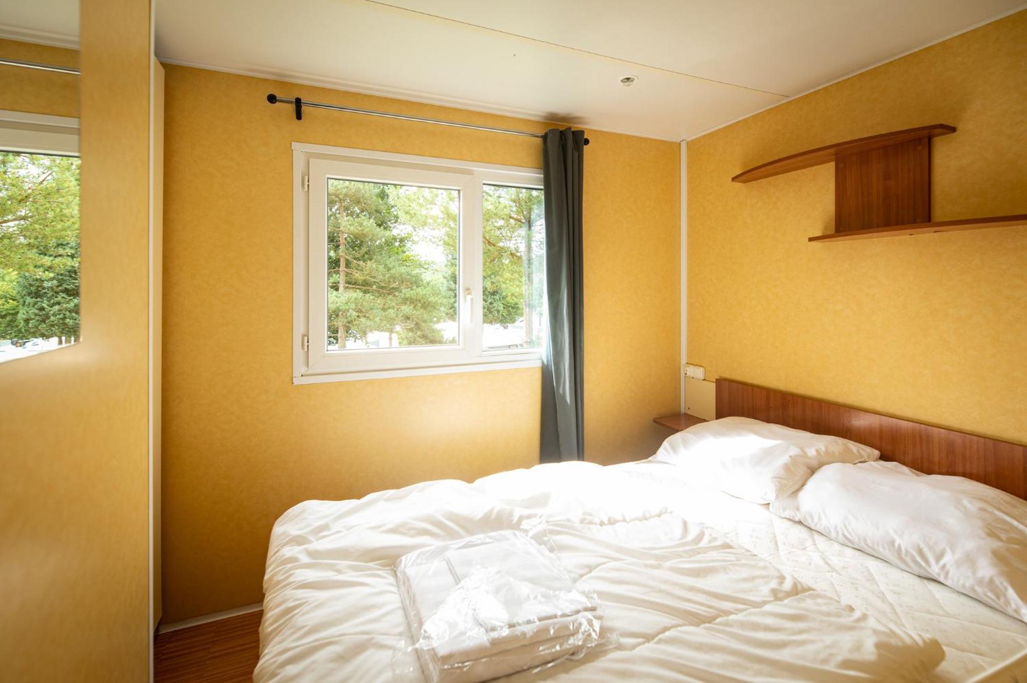 ホテル Ardenparks Petite Suisse Dochamps 部屋 写真