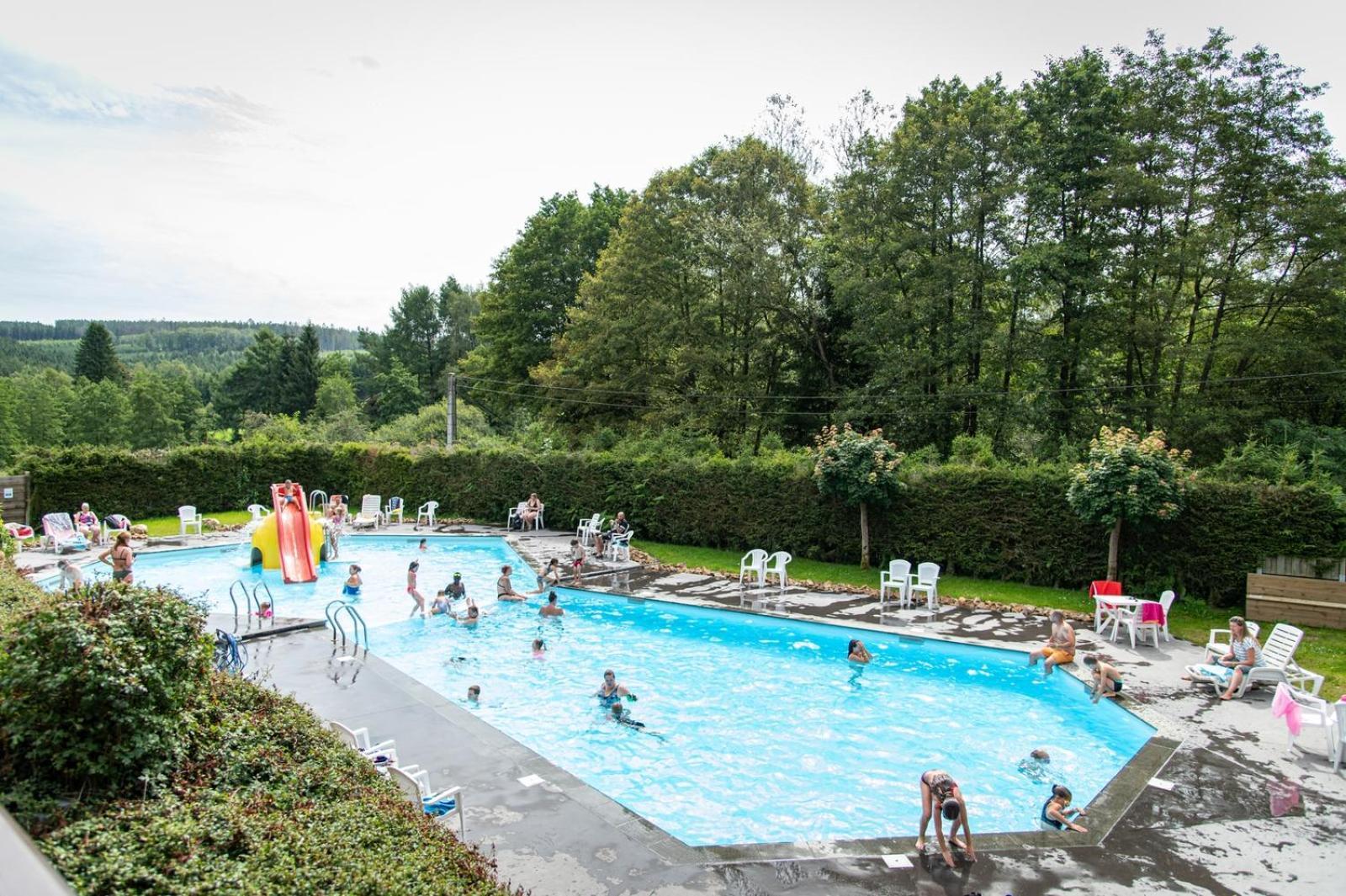 ホテル Ardenparks Petite Suisse Dochamps エクステリア 写真