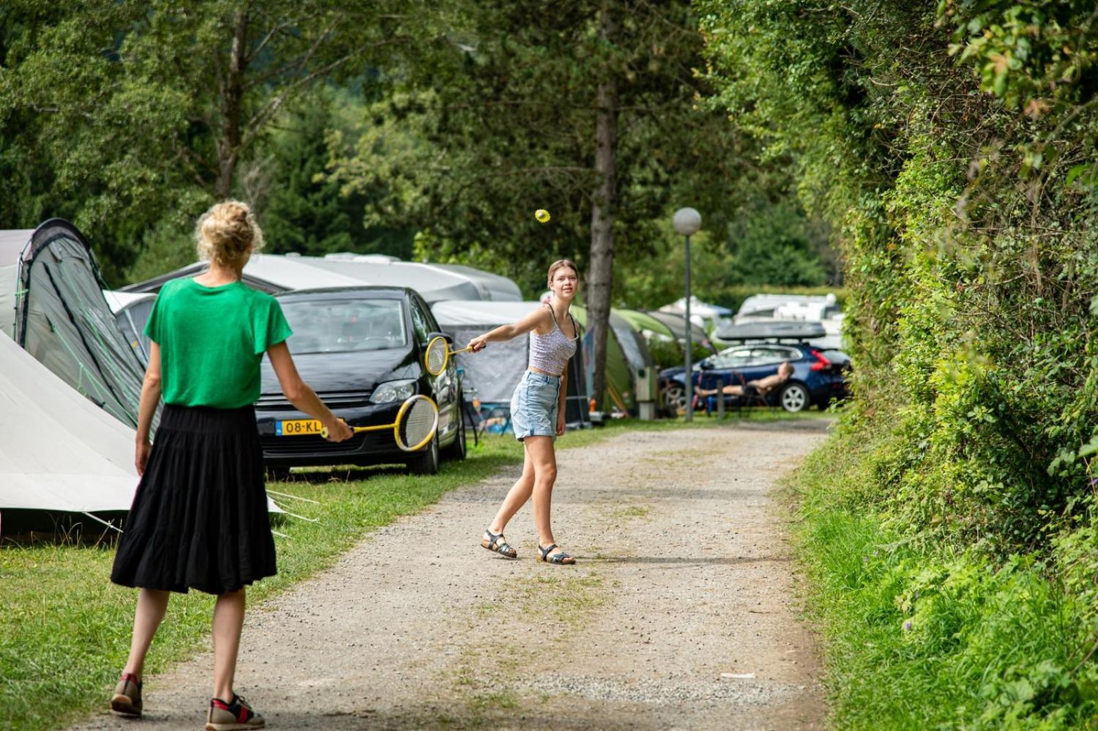 ホテル Ardenparks Petite Suisse Dochamps エクステリア 写真